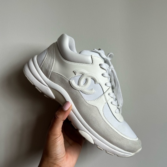 【履きやすくて人気♡】CHANEL スニーカー White スニーカー - メッシュ & スエード カーフスキン、ホワイト